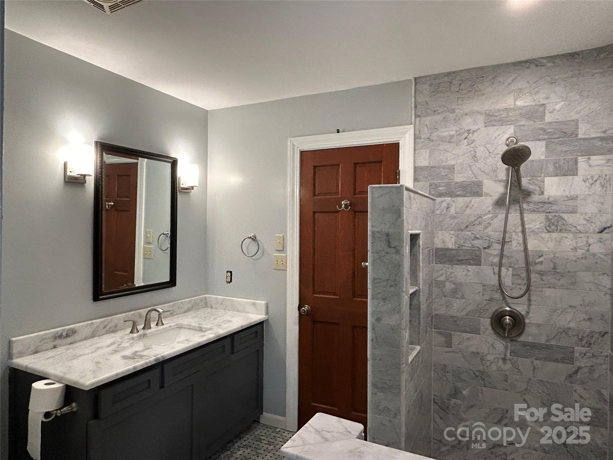 Point Largo - Residential