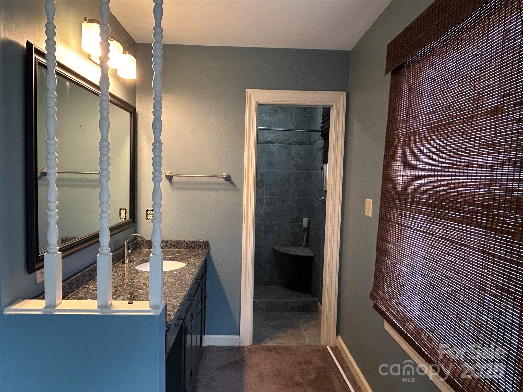 Point Largo - Residential