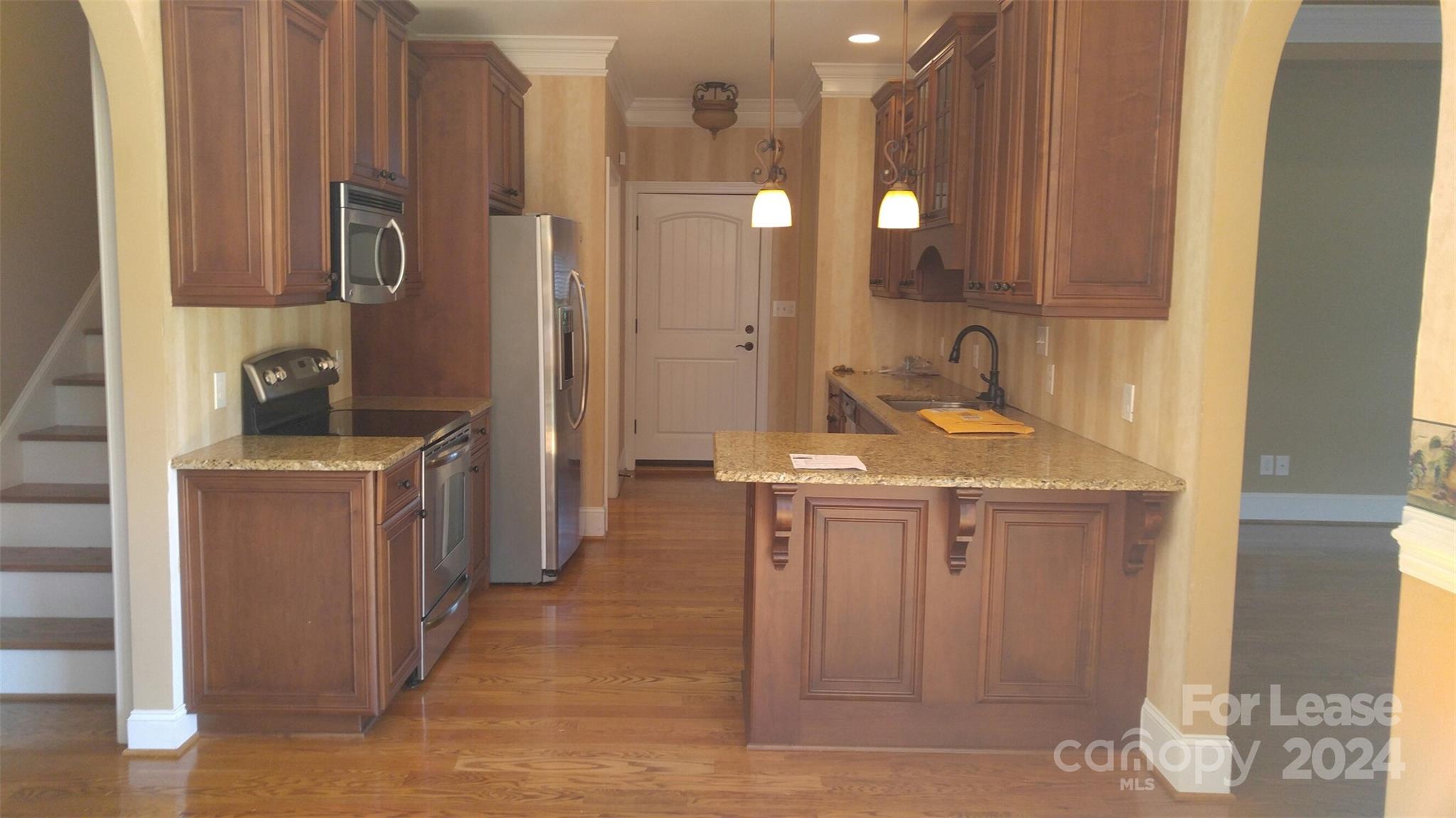 Waterford Hills - Residential Lease