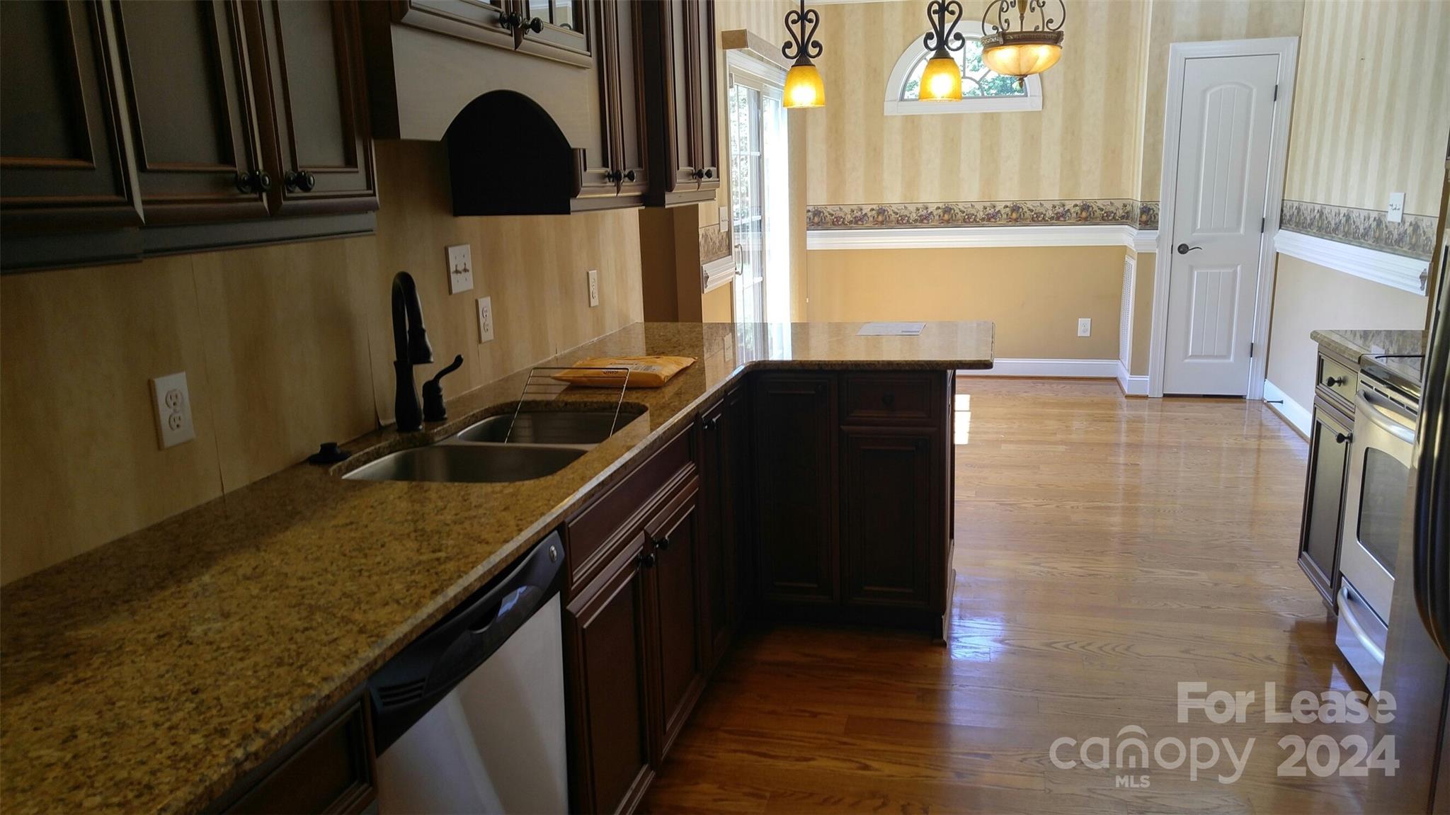 Waterford Hills - Residential Lease