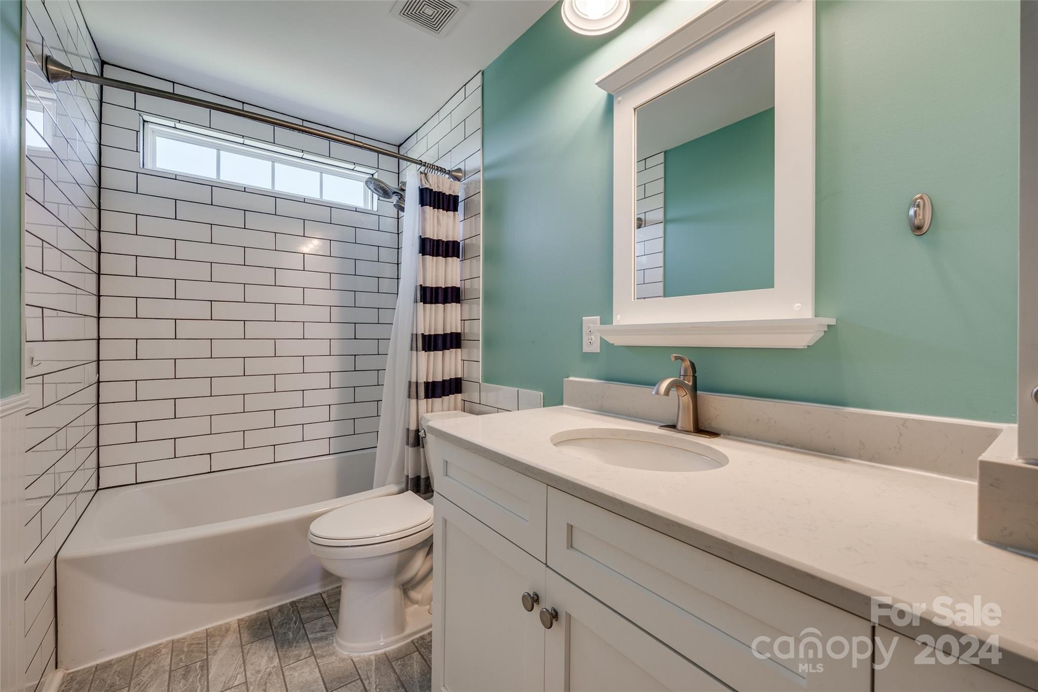 The Gates At Eastview - Residential