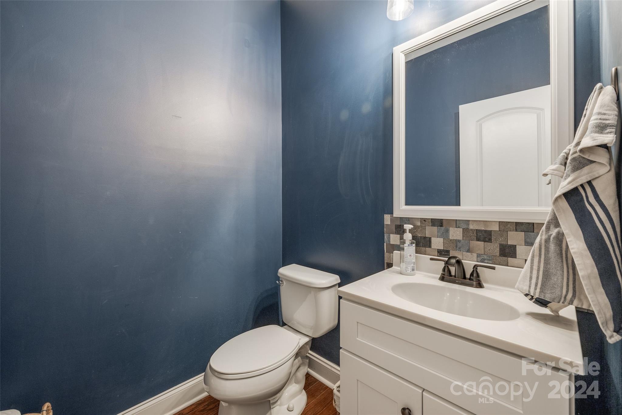 The Gates At Eastview - Residential