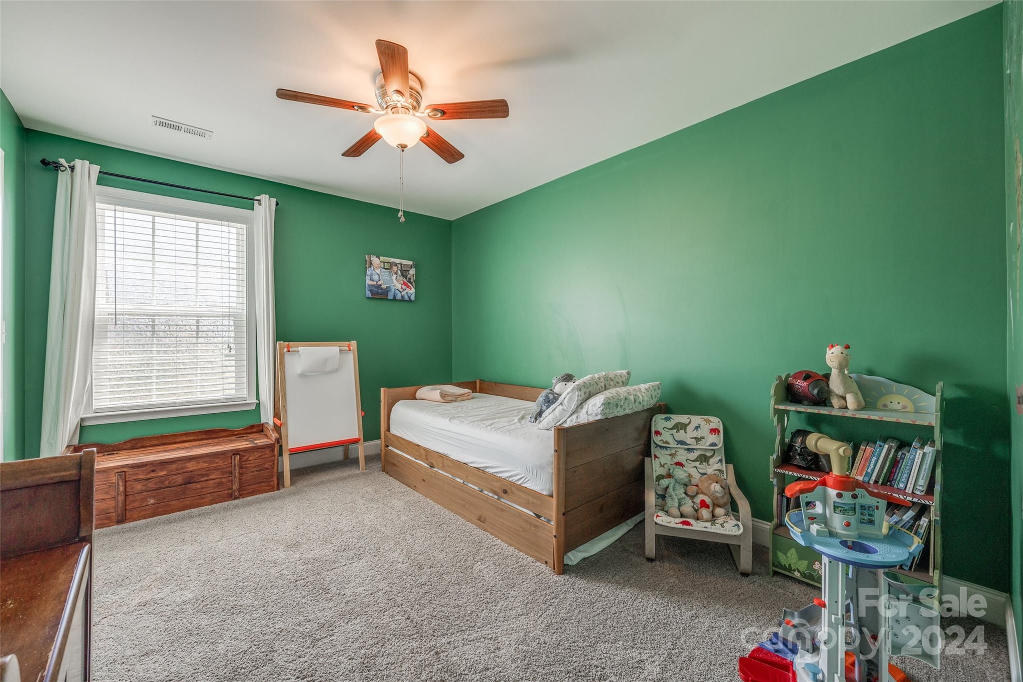 The Gates At Eastview - Residential