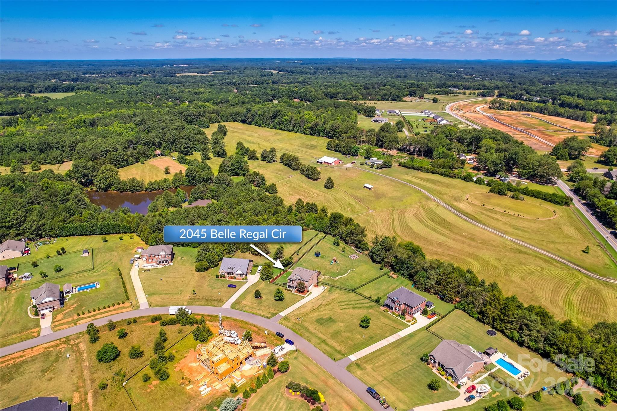 The Gates At Eastview - Residential
