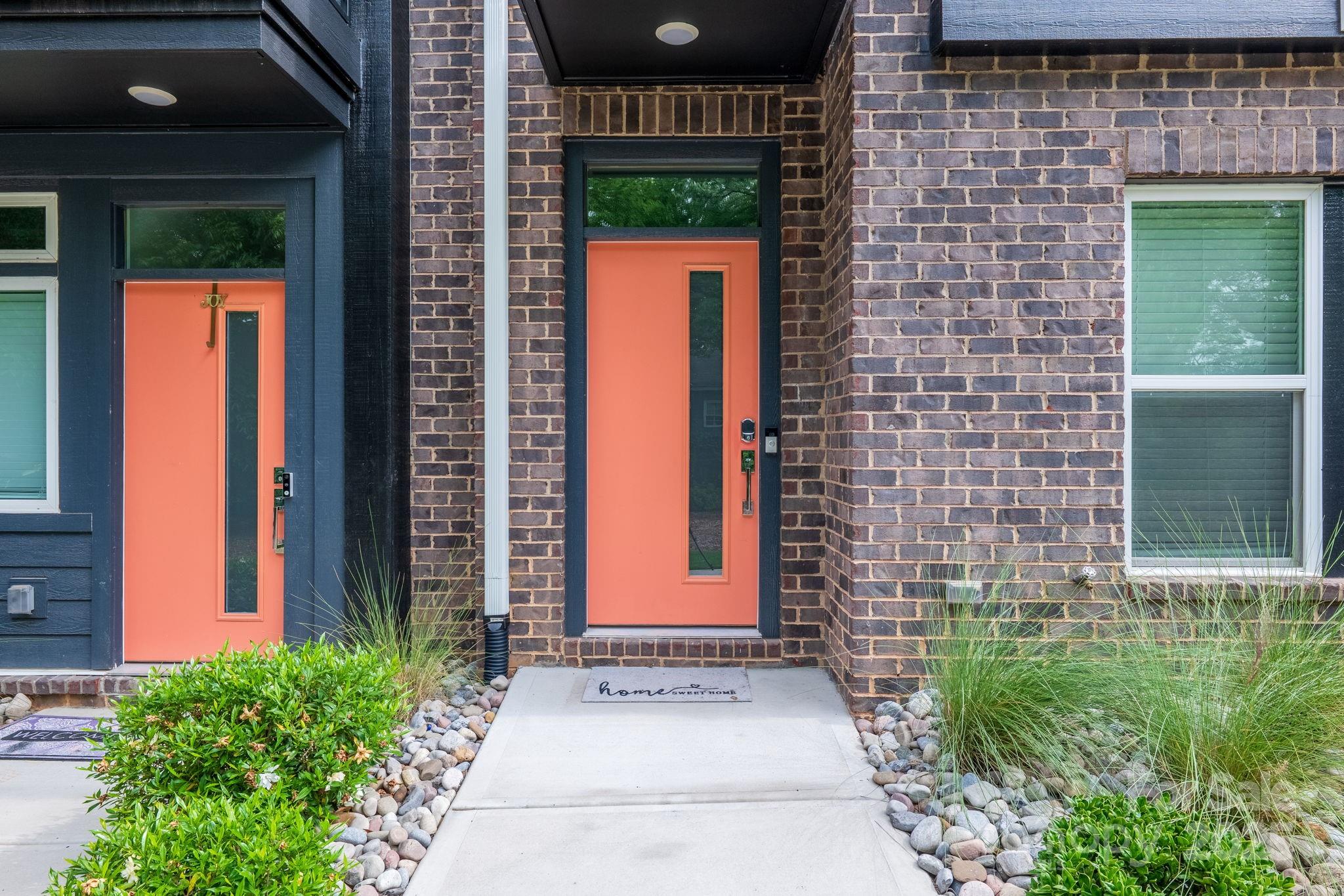 648 W End Drive