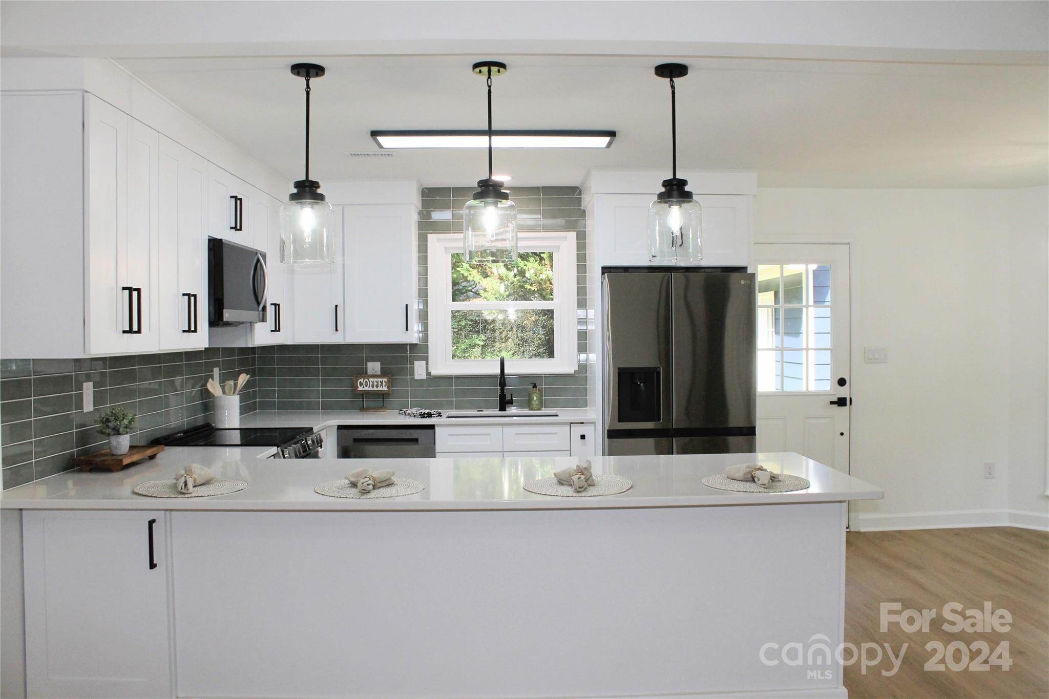 Wood Ridge - Residential