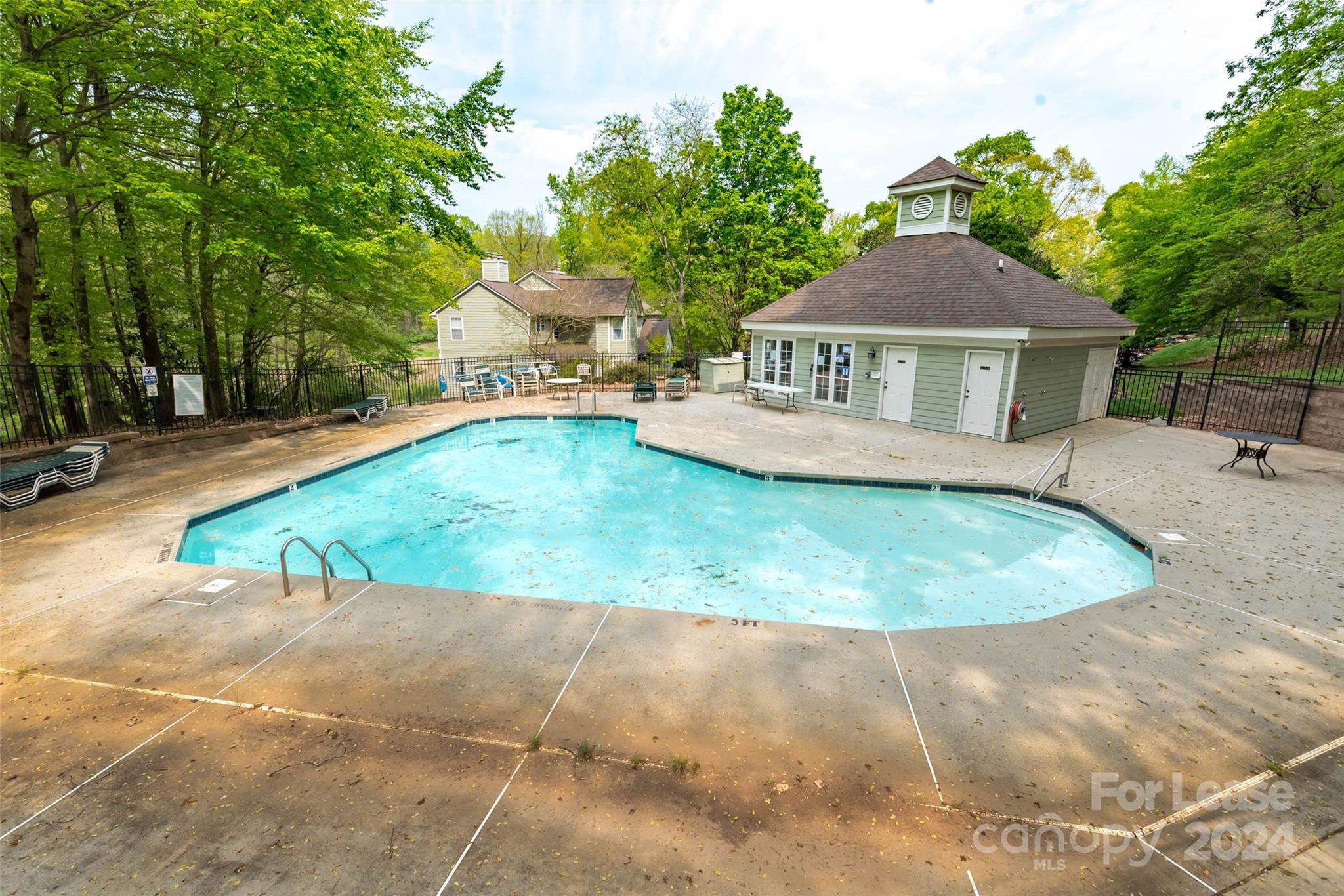 Bennington Woods - Residential Lease