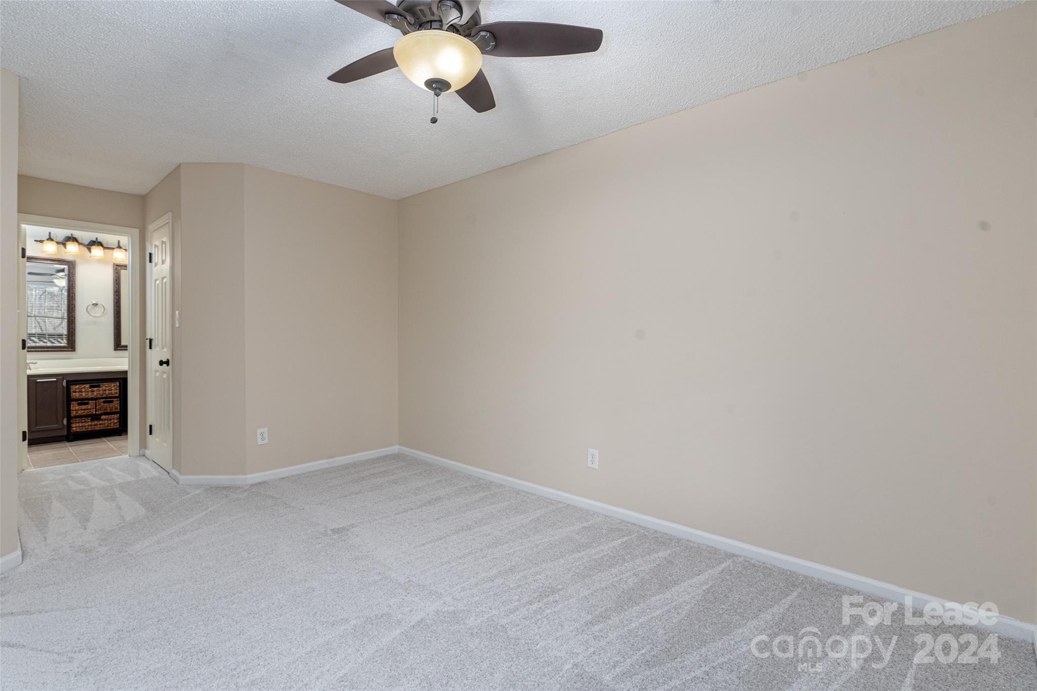 Bennington Woods - Residential Lease