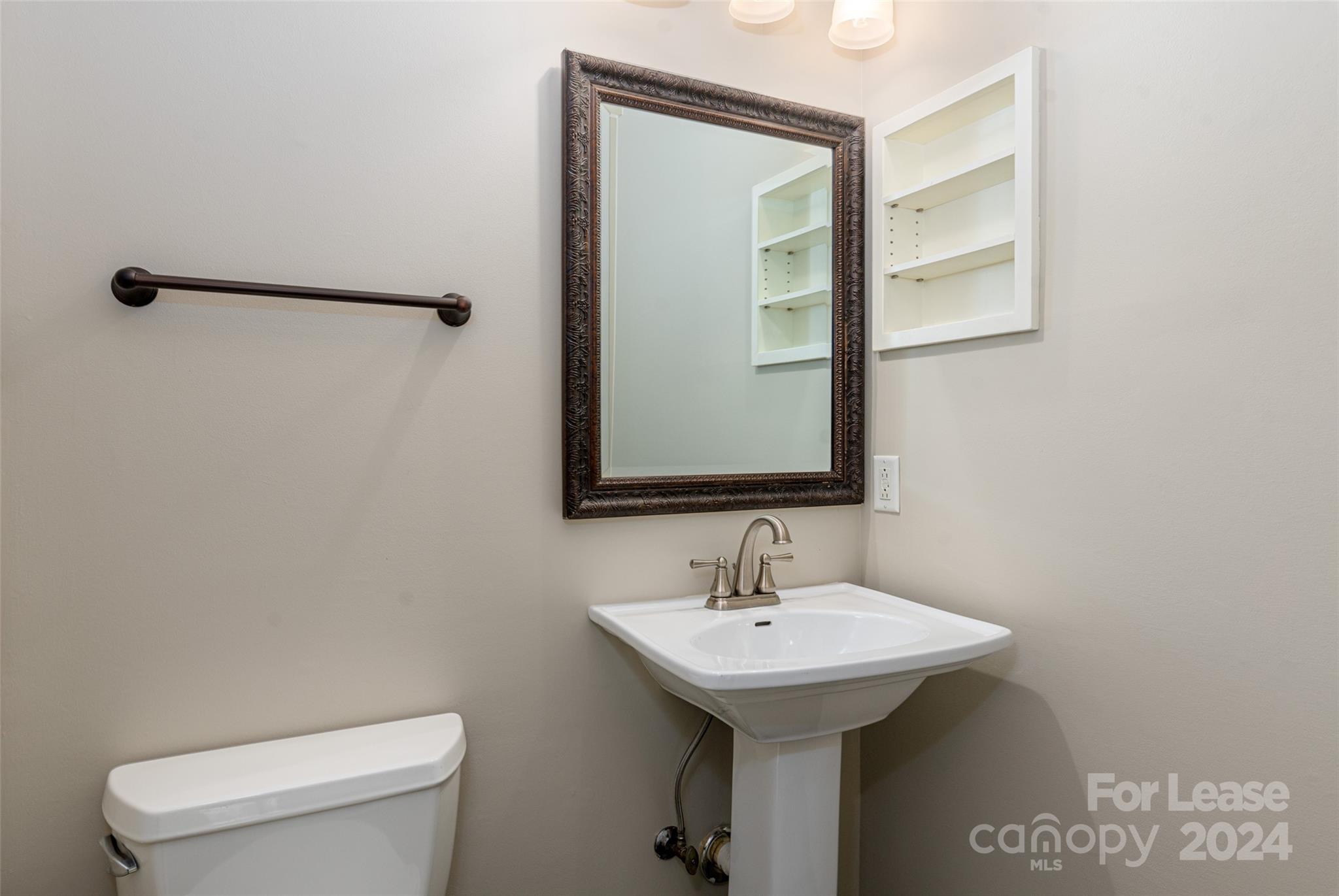 Bennington Woods - Residential Lease