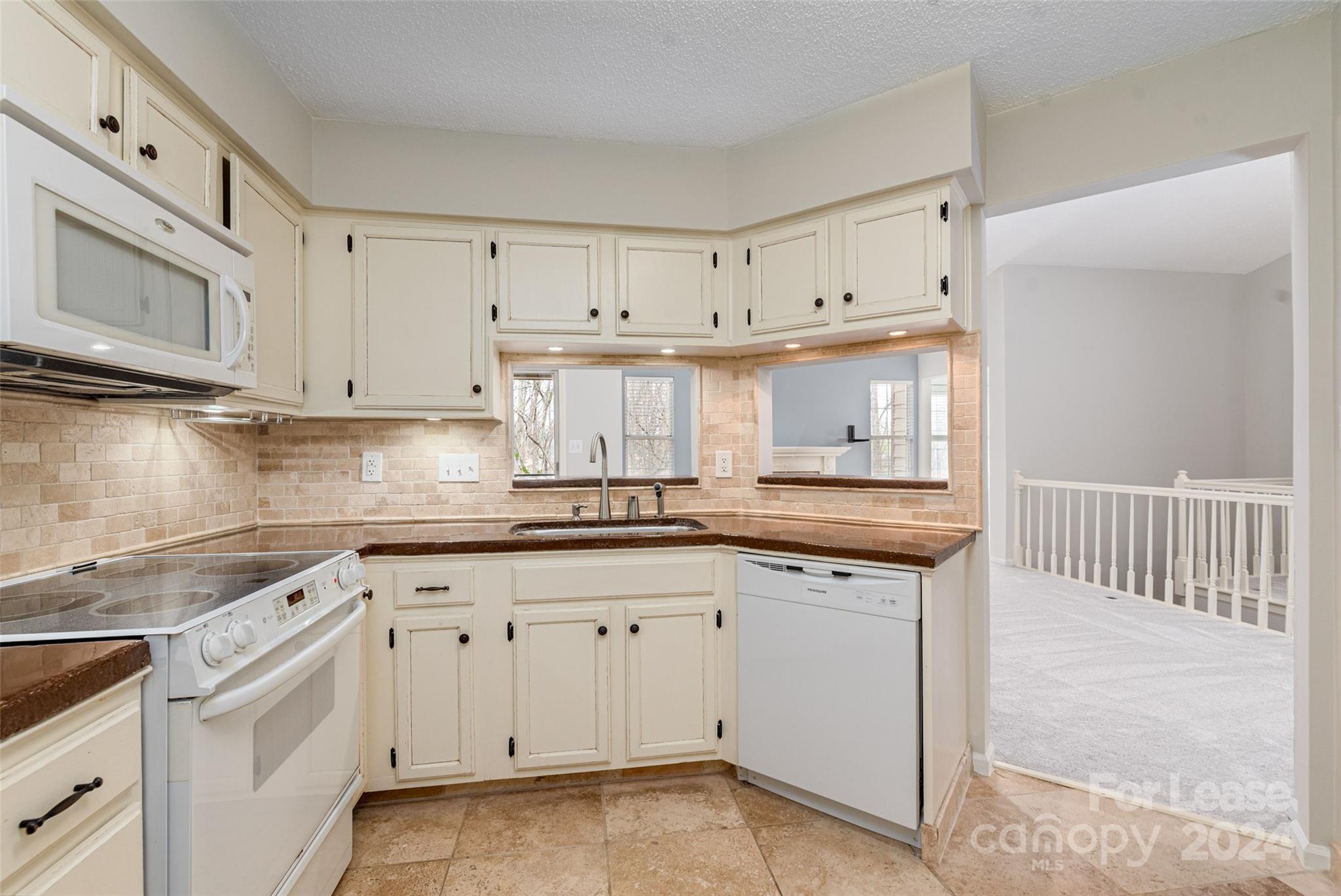 Bennington Woods - Residential Lease