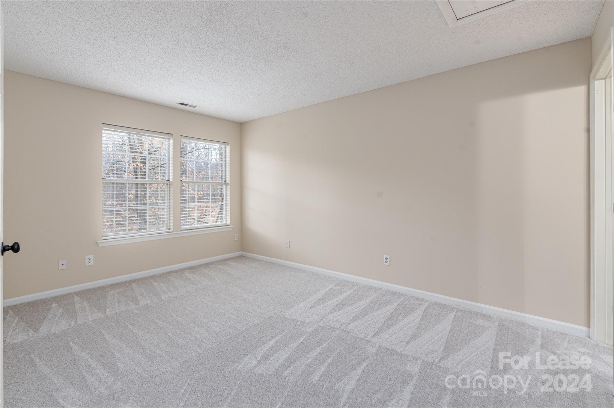 Bennington Woods - Residential Lease