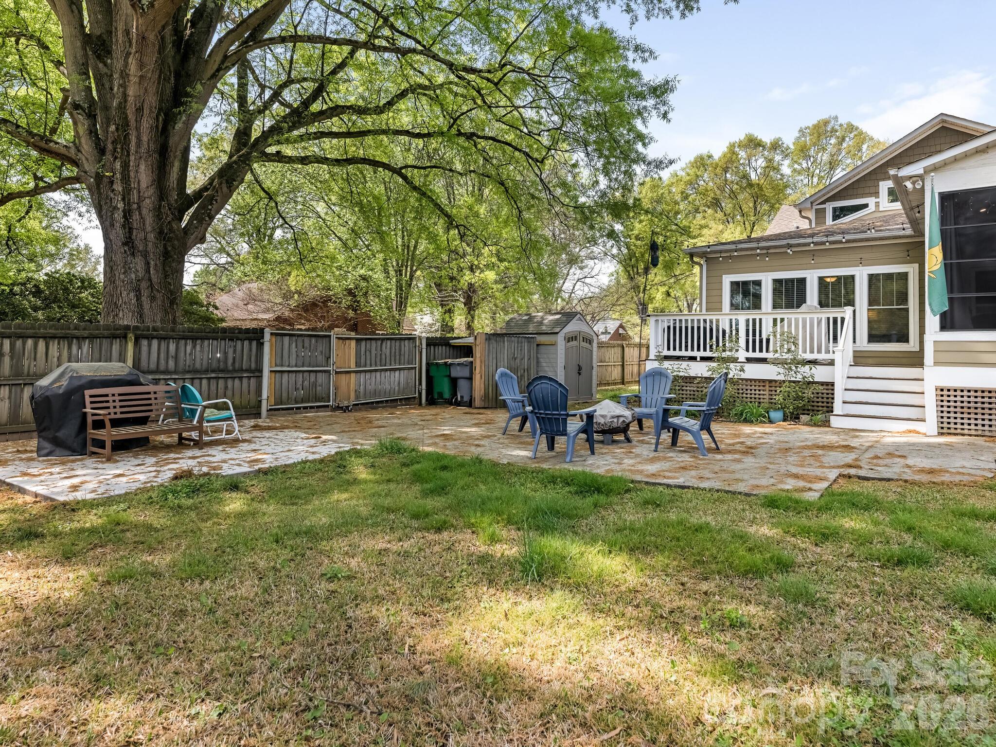 Oakhurst - Residential