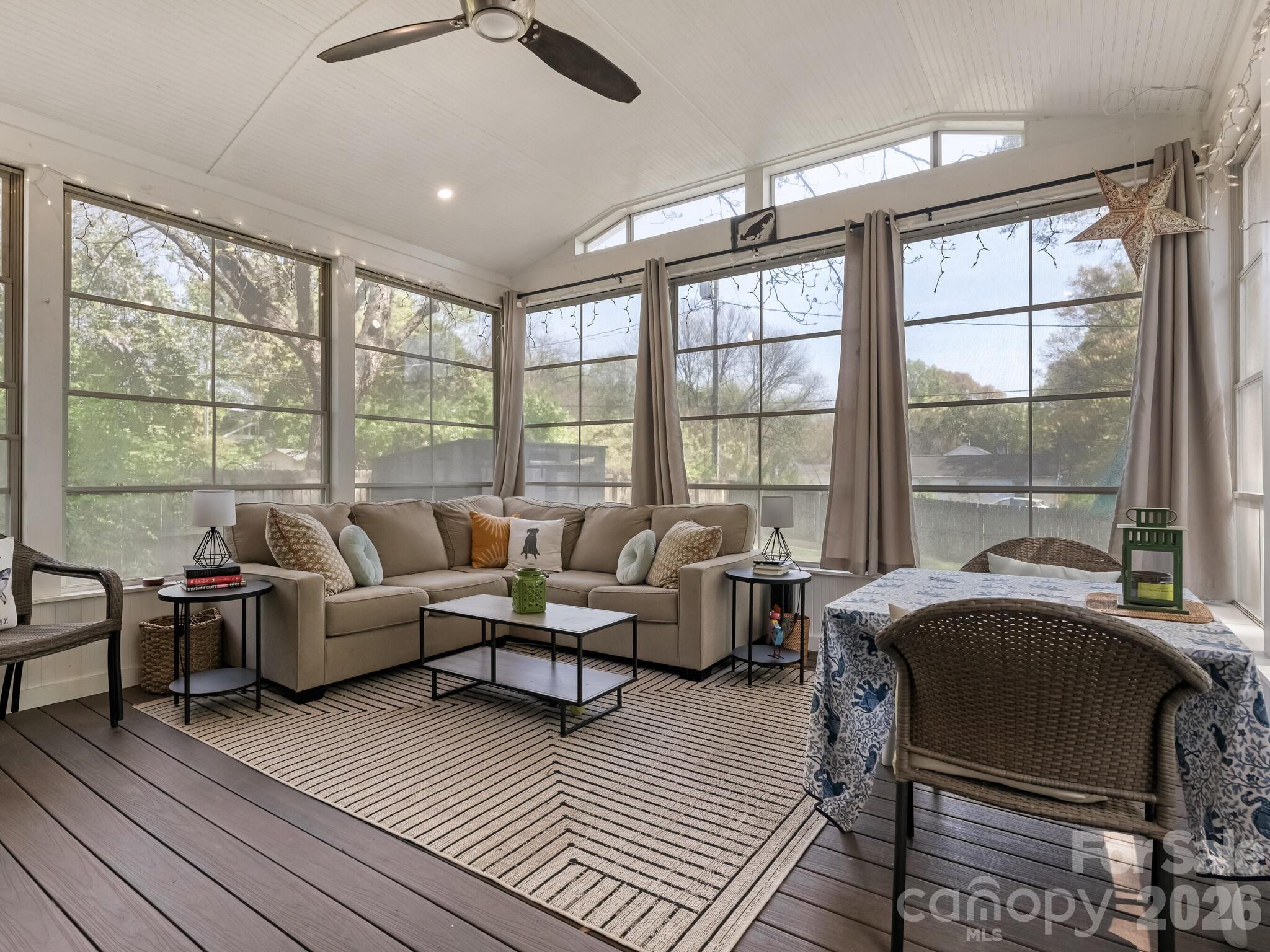 Oakhurst - Residential