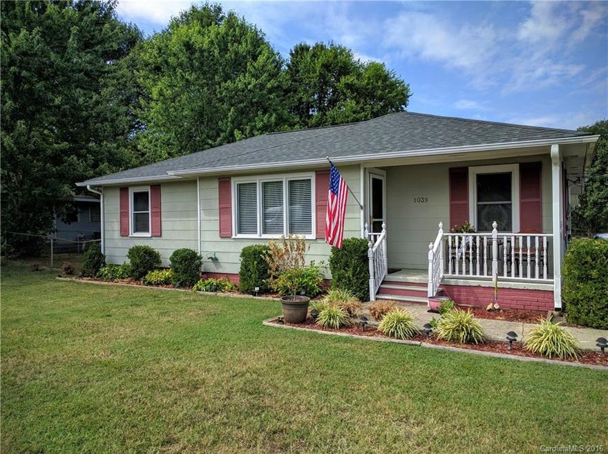 Welcome home to your charming bungalow, located just outside of historic downtown Rock Hill! This beautiful 3 bedroom home features immaculate original hardwoods throughout, charm in abundance, and cozy living areas for entertaining friends and family.  Enjoy your well-kept, fenced-in green space out back, complete with wired workshop.  This home is a must see and will not last!