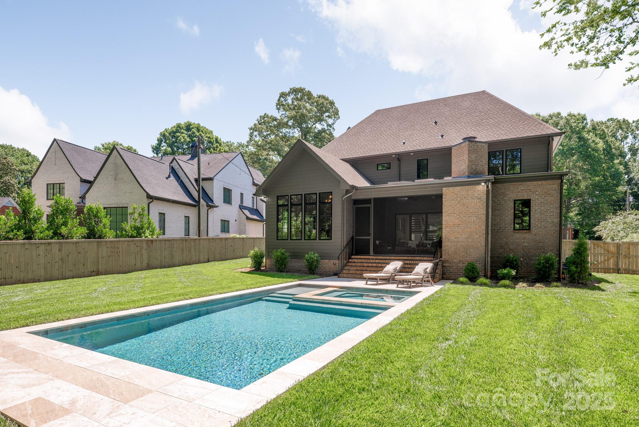 Lansdowne - Residential