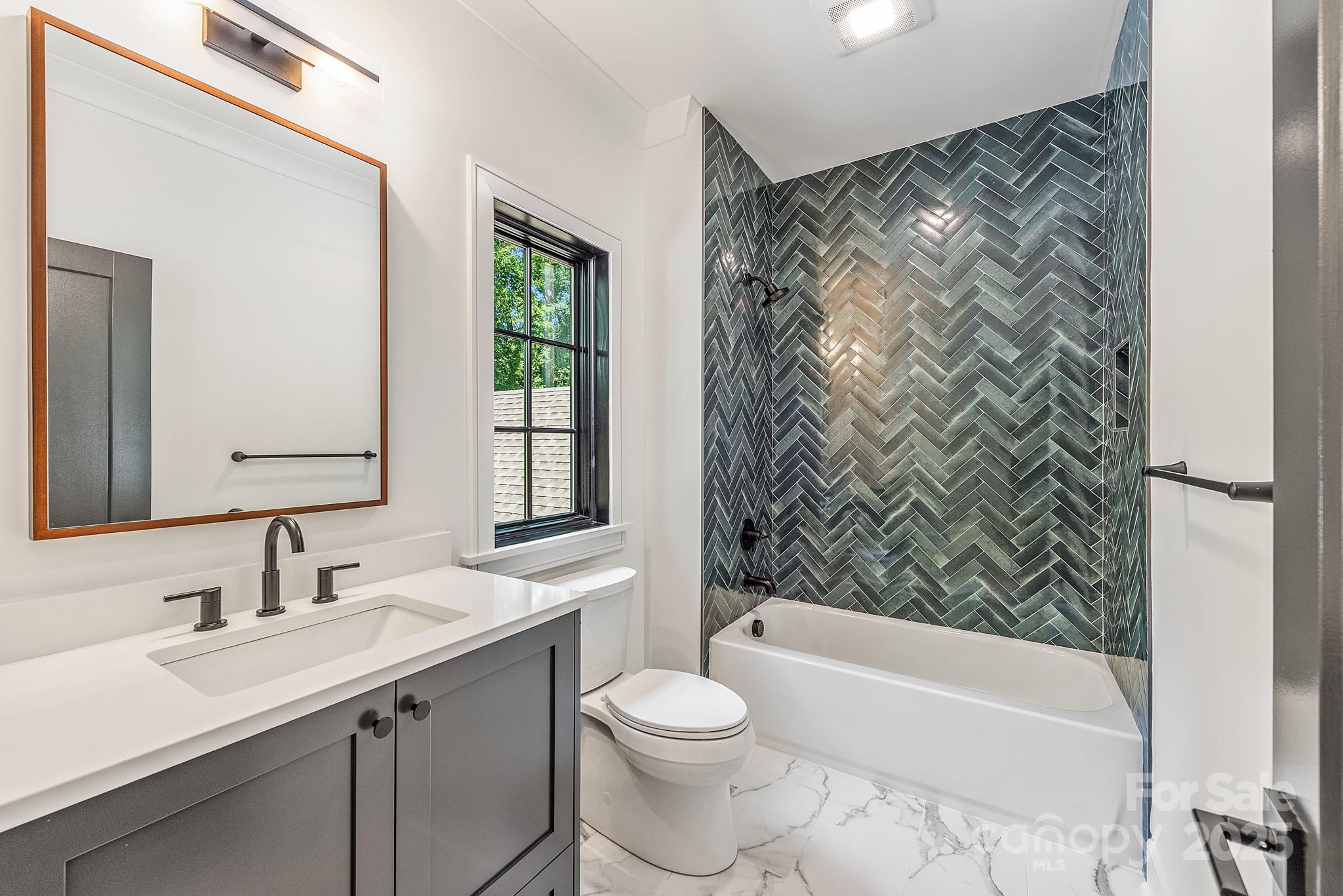 Lansdowne - Residential