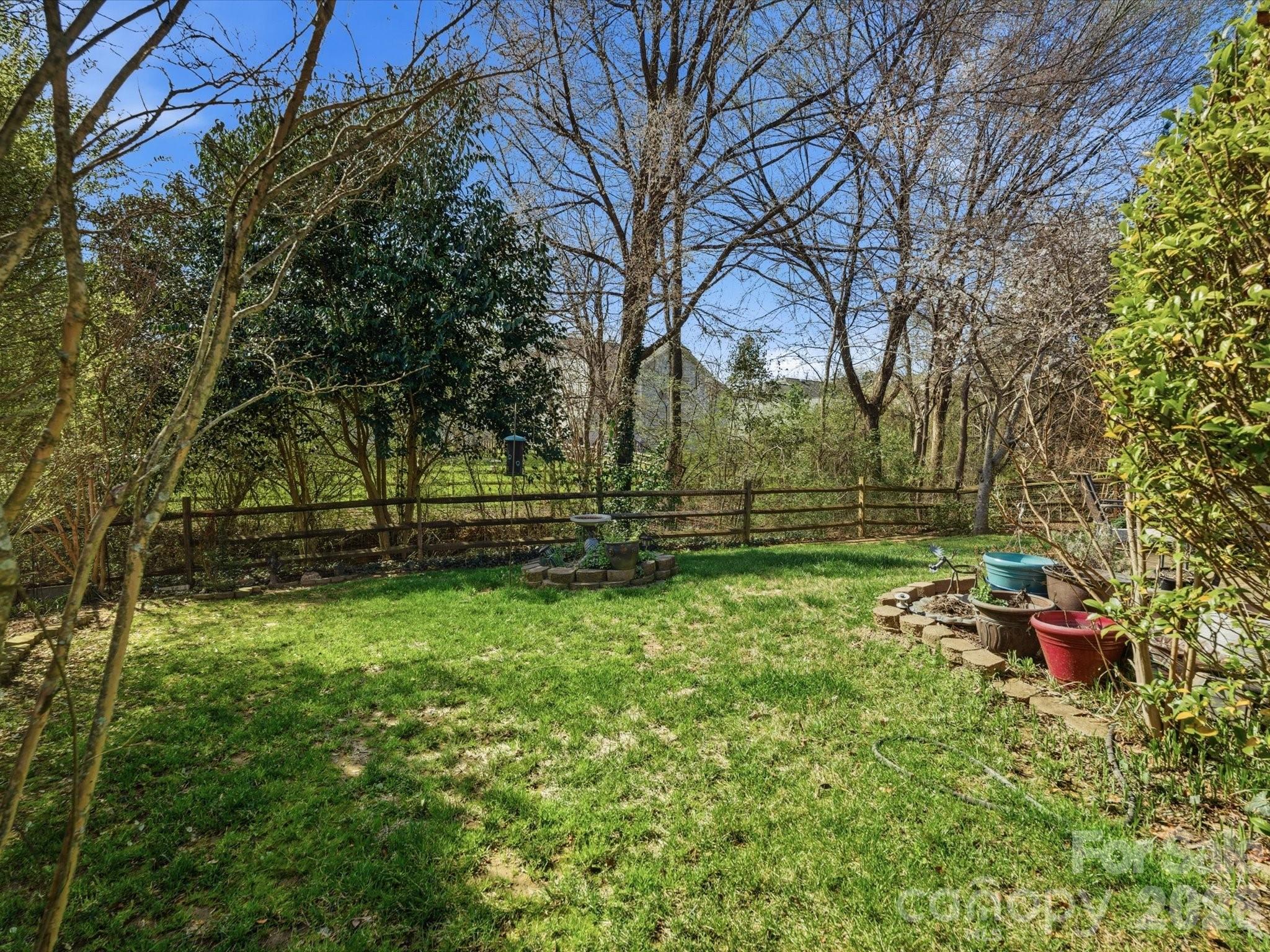 Macaulay - Residential