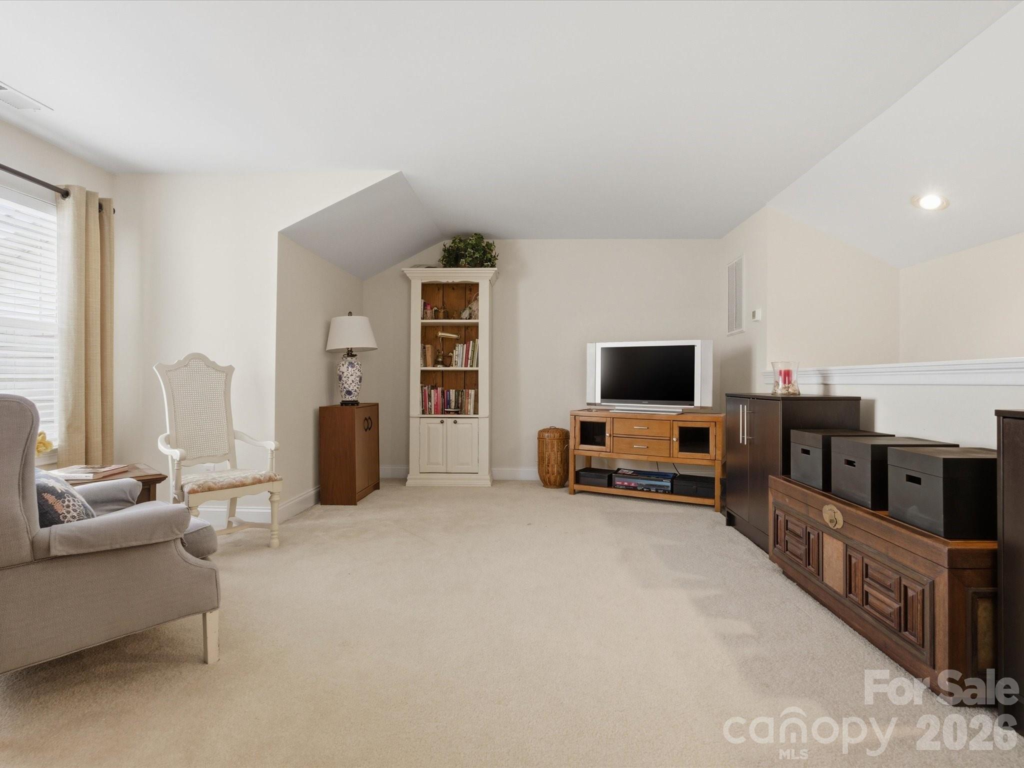 Macaulay - Residential