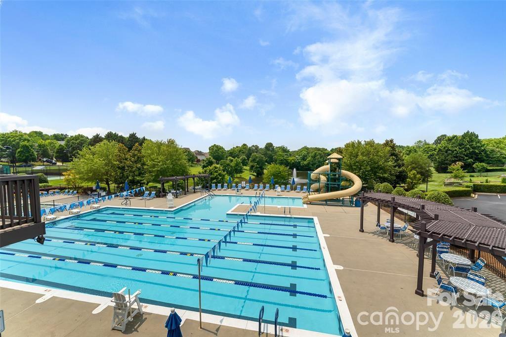 Macaulay - Residential