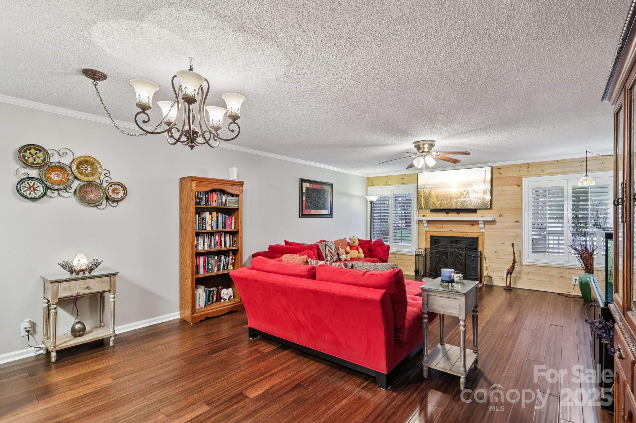 The Lake Villas - Residential