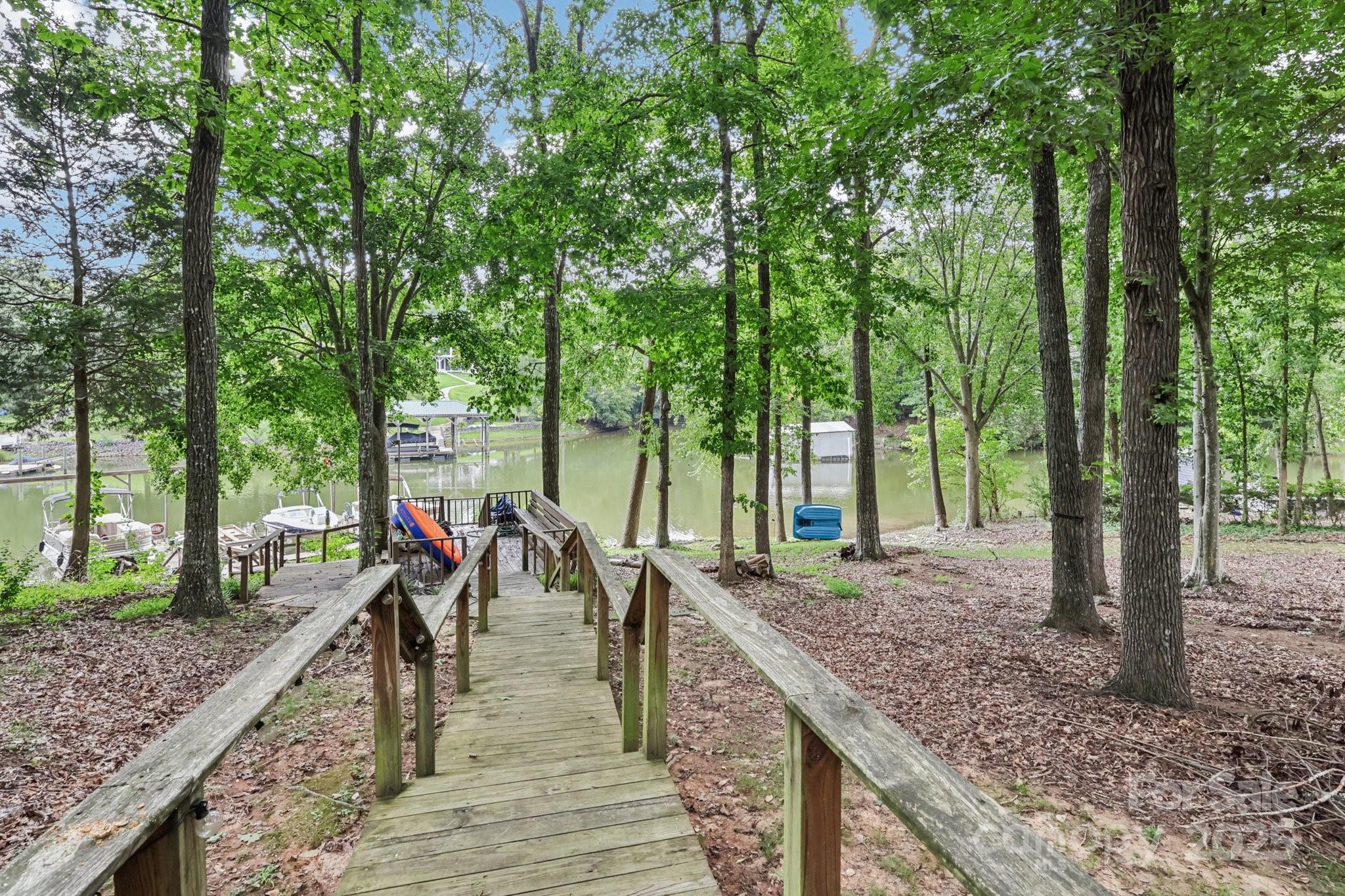 The Lake Villas - Residential