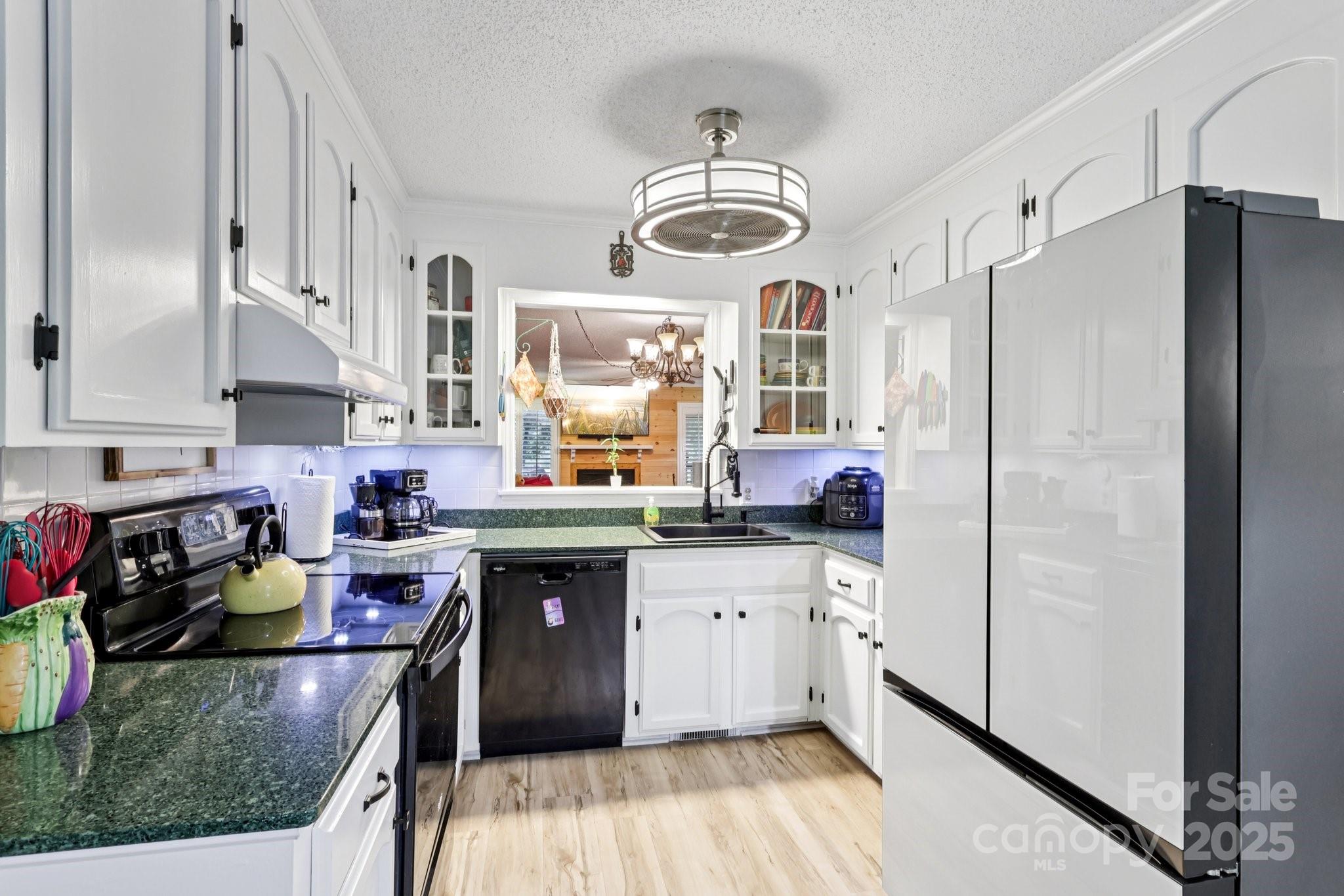 The Lake Villas - Residential