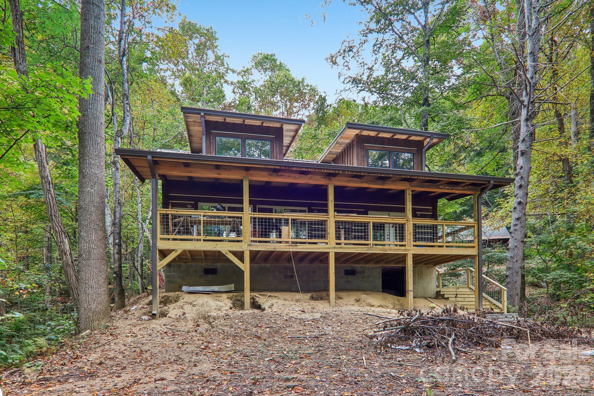 5 Marion Drive