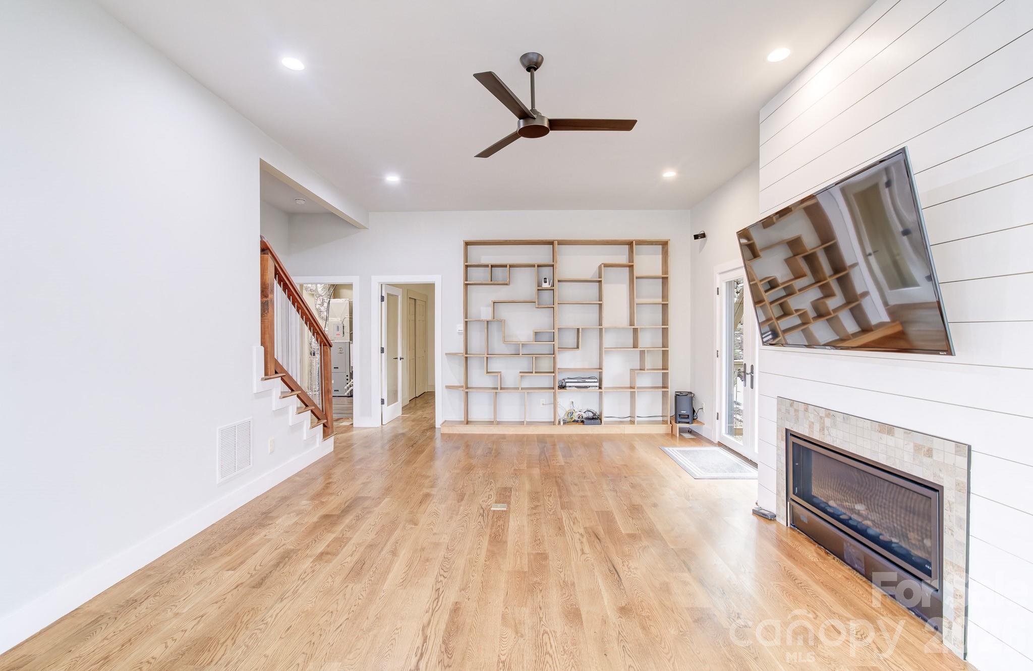 Olivette - Residential