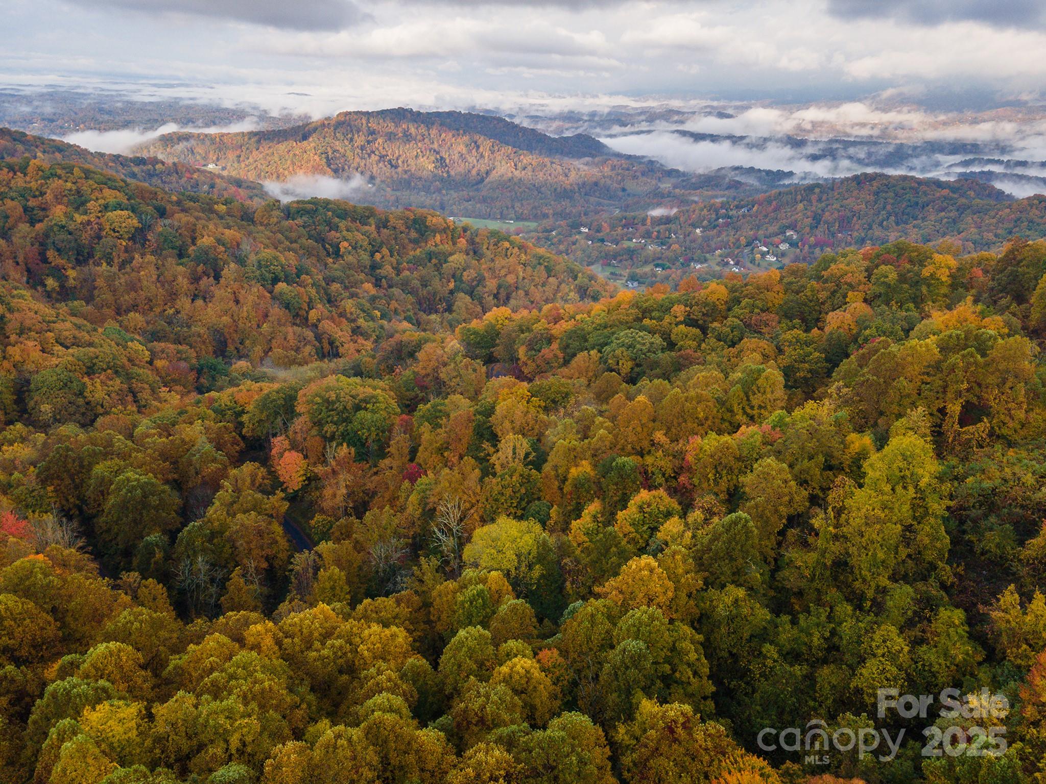 1559 Seven Glens Drive 165