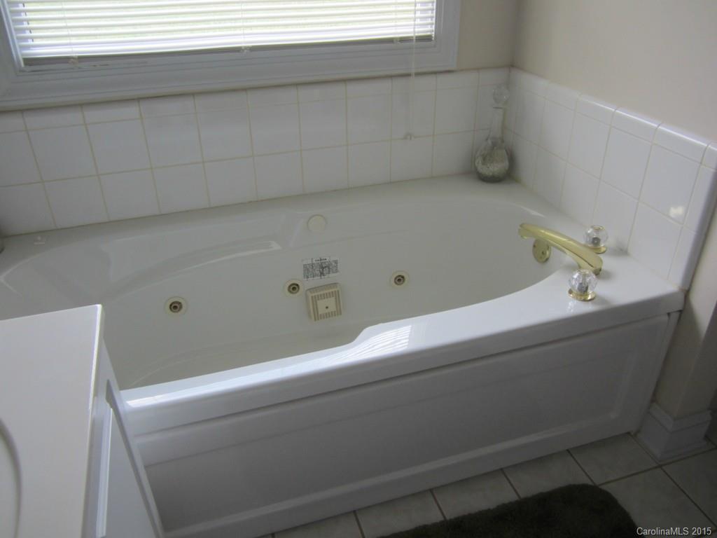 Creekside - Residential