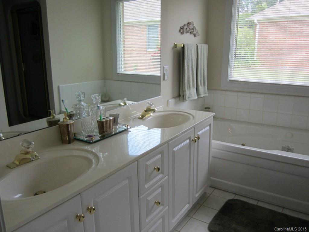 Creekside - Residential