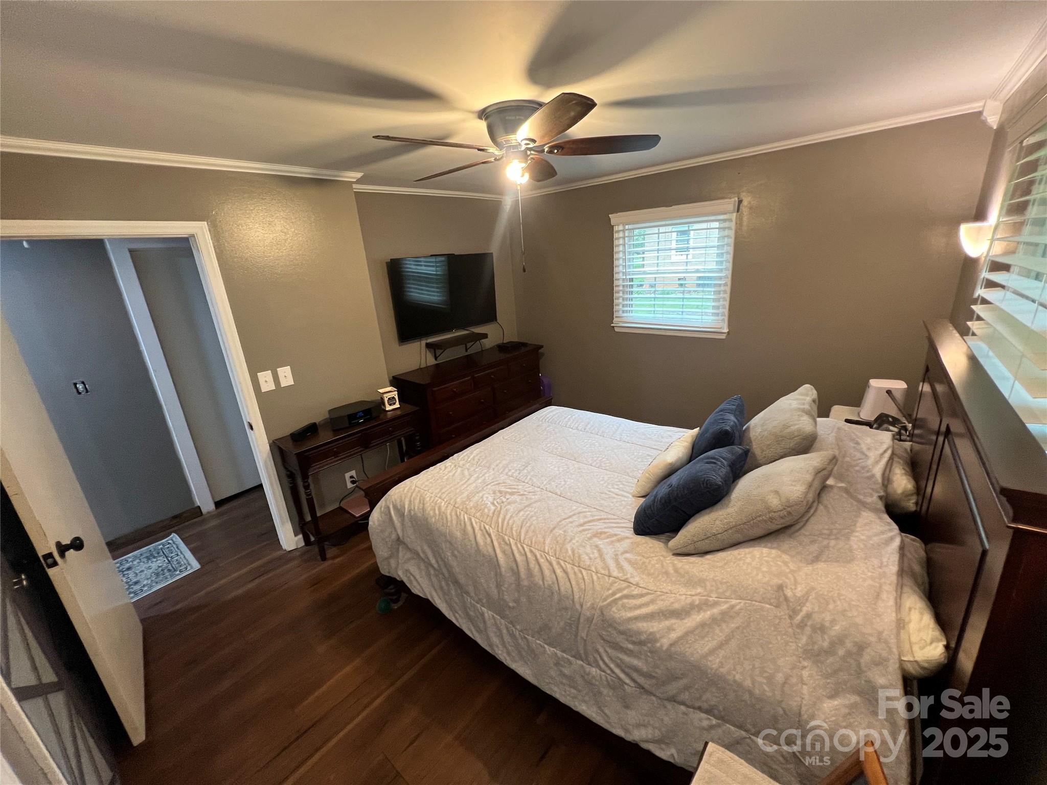 Sunset Park - Residential