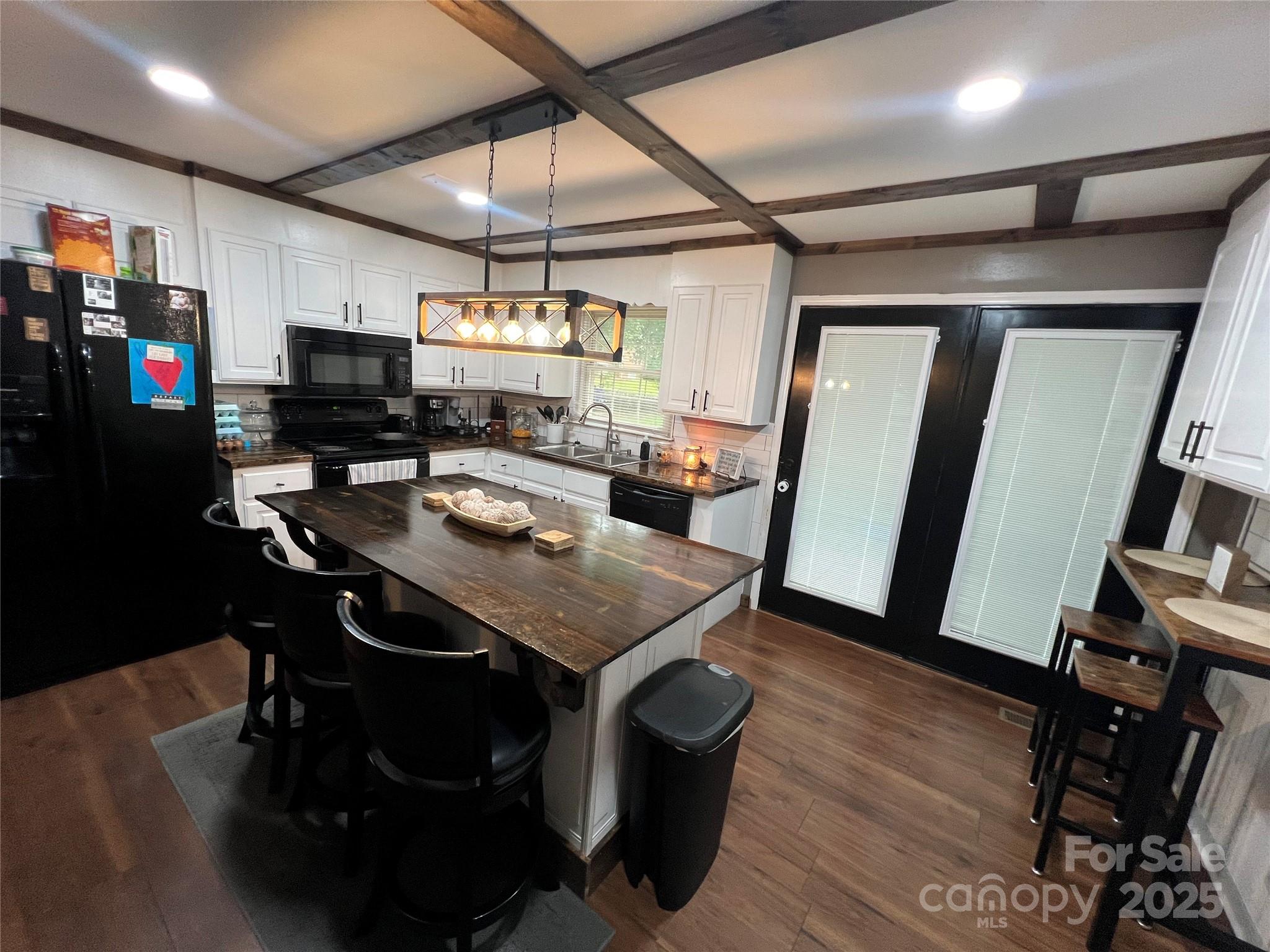 Sunset Park - Residential