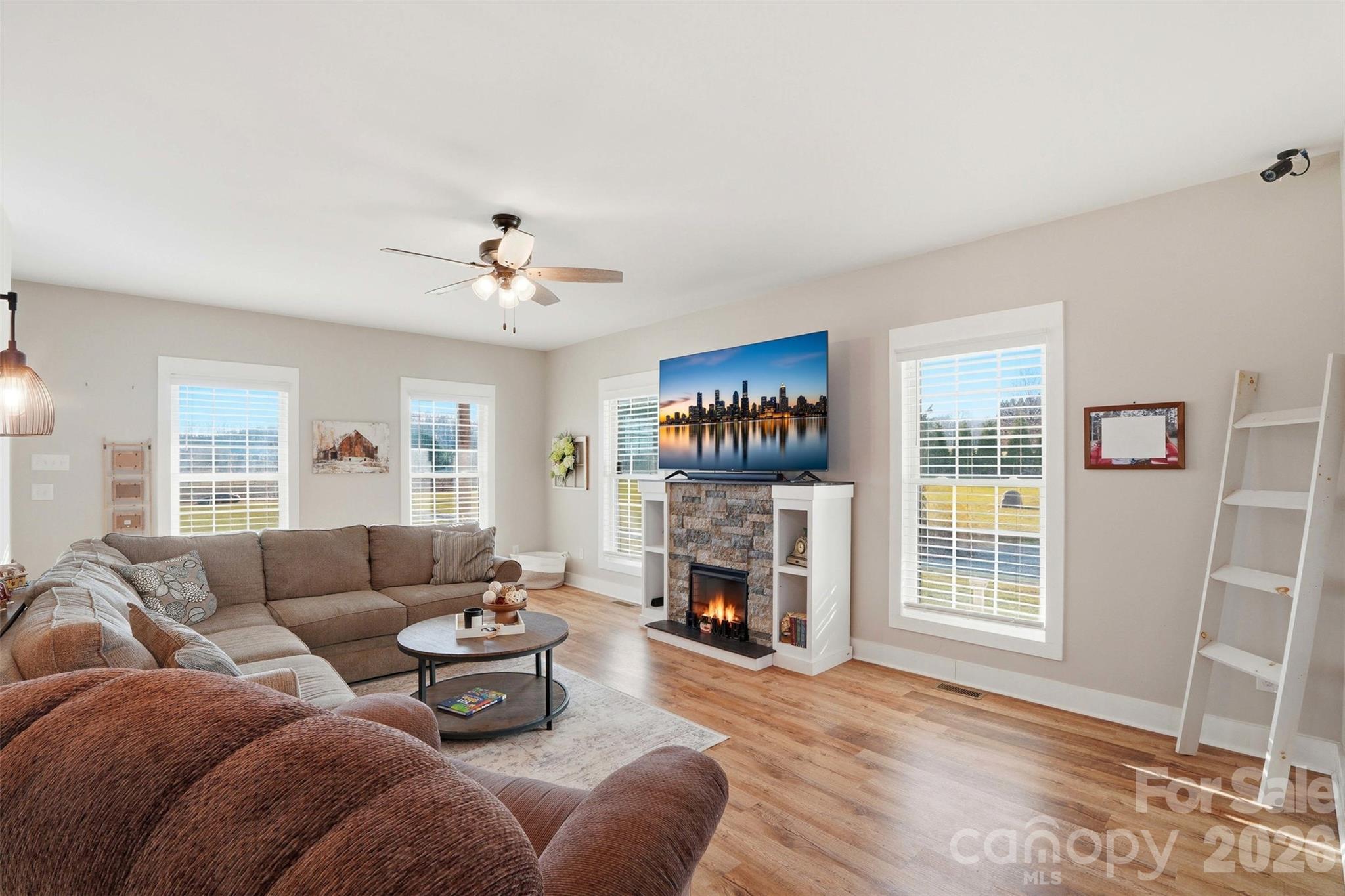 16659 Five Point Road