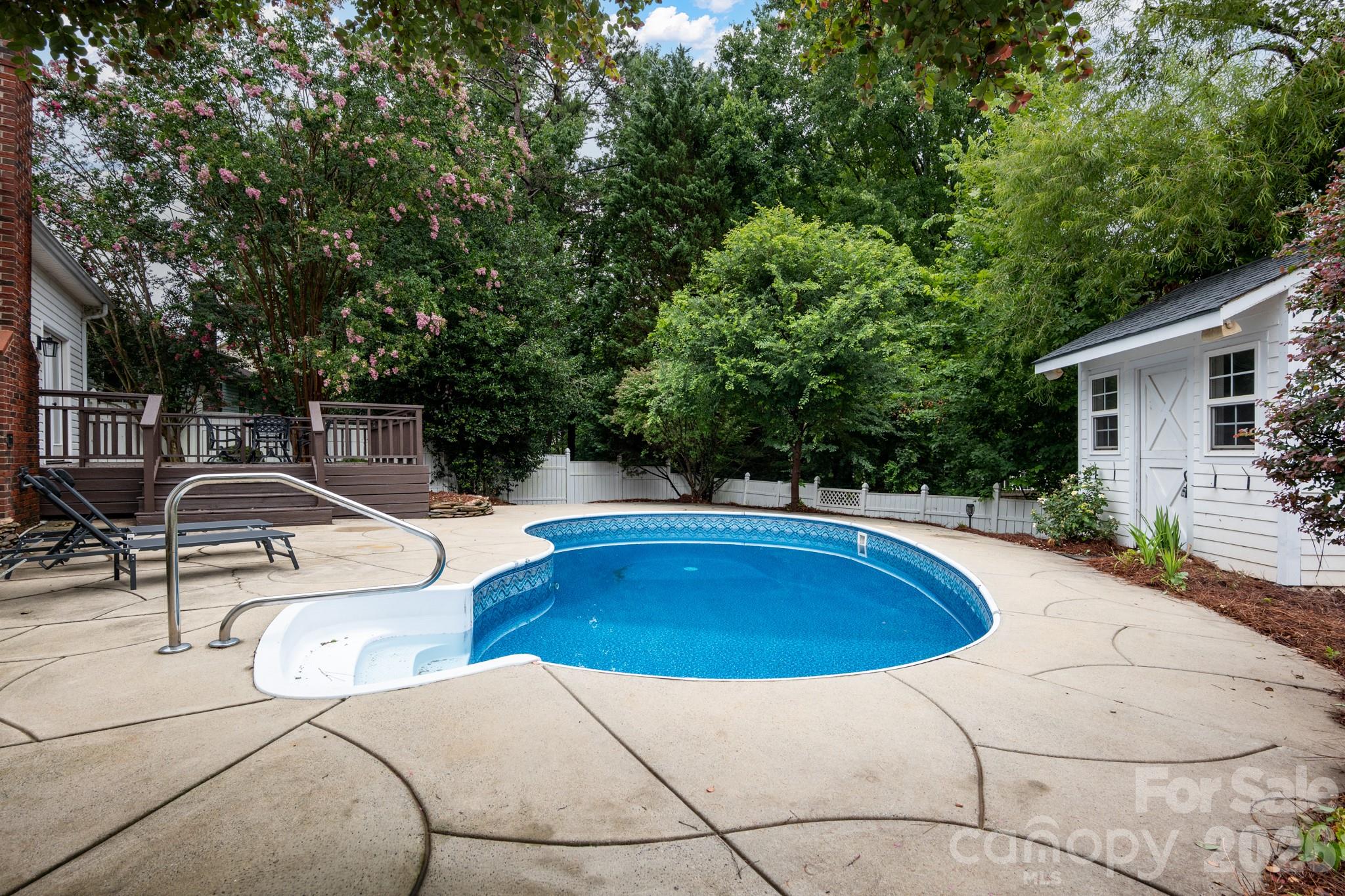 3412 Pondridge Court