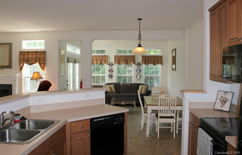 Fairway Townhouses - Residential