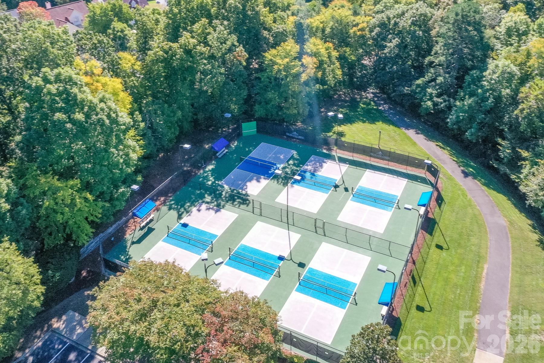 Highland Creek - Residential