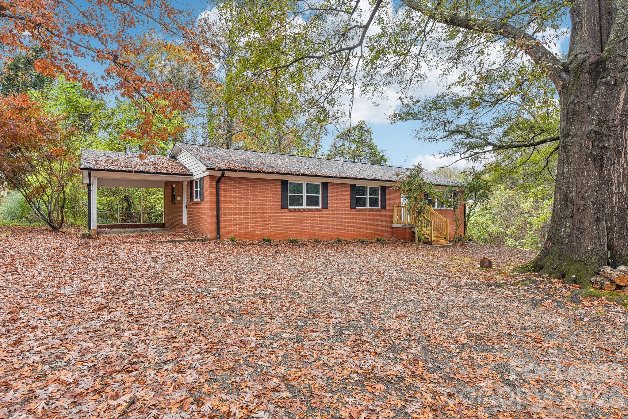 530 11th Street Place SW