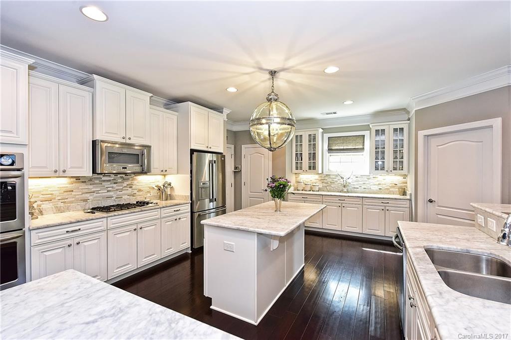 Belle Grove Manor - Residential