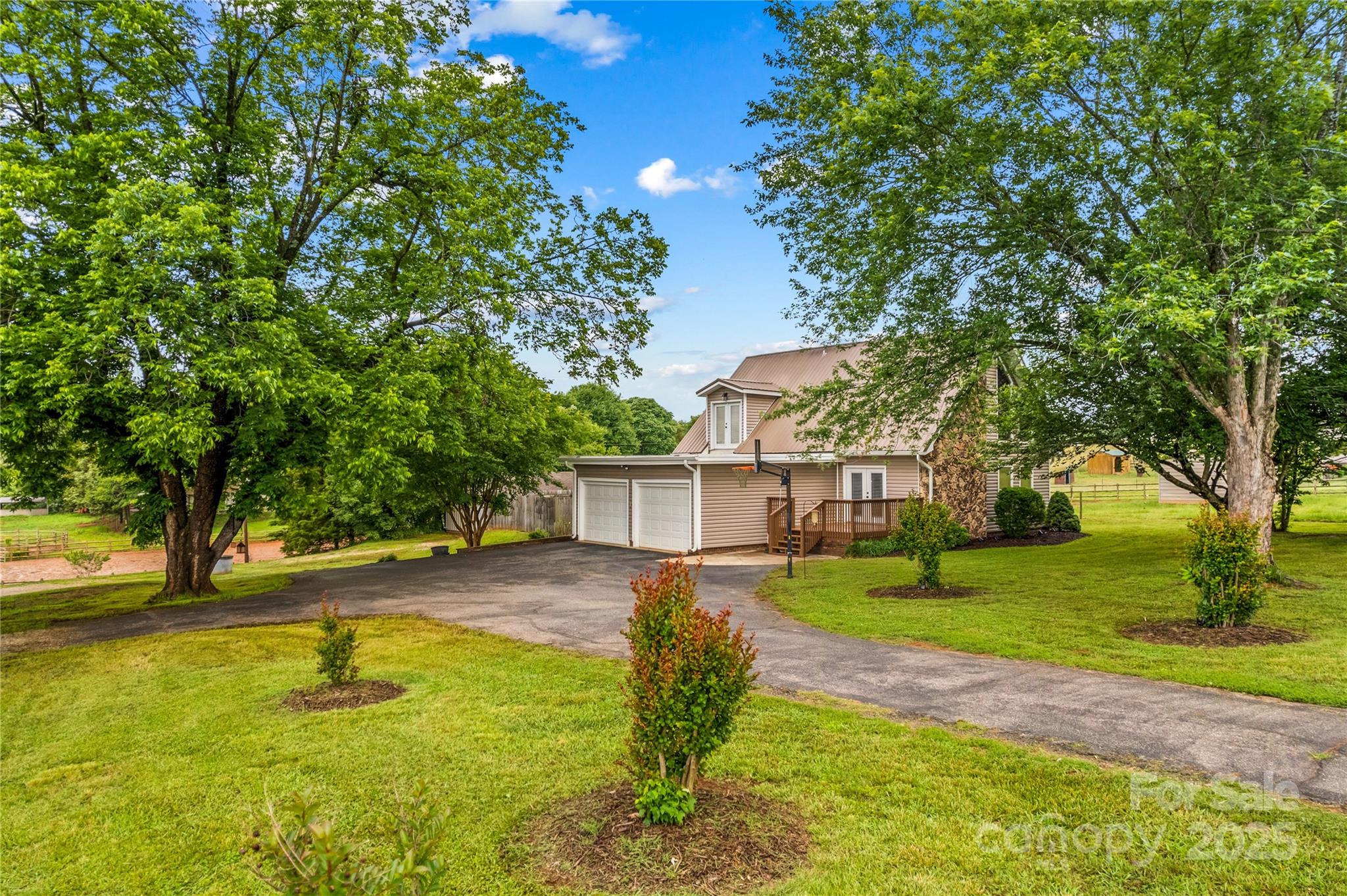 296 Hicks Creek Road