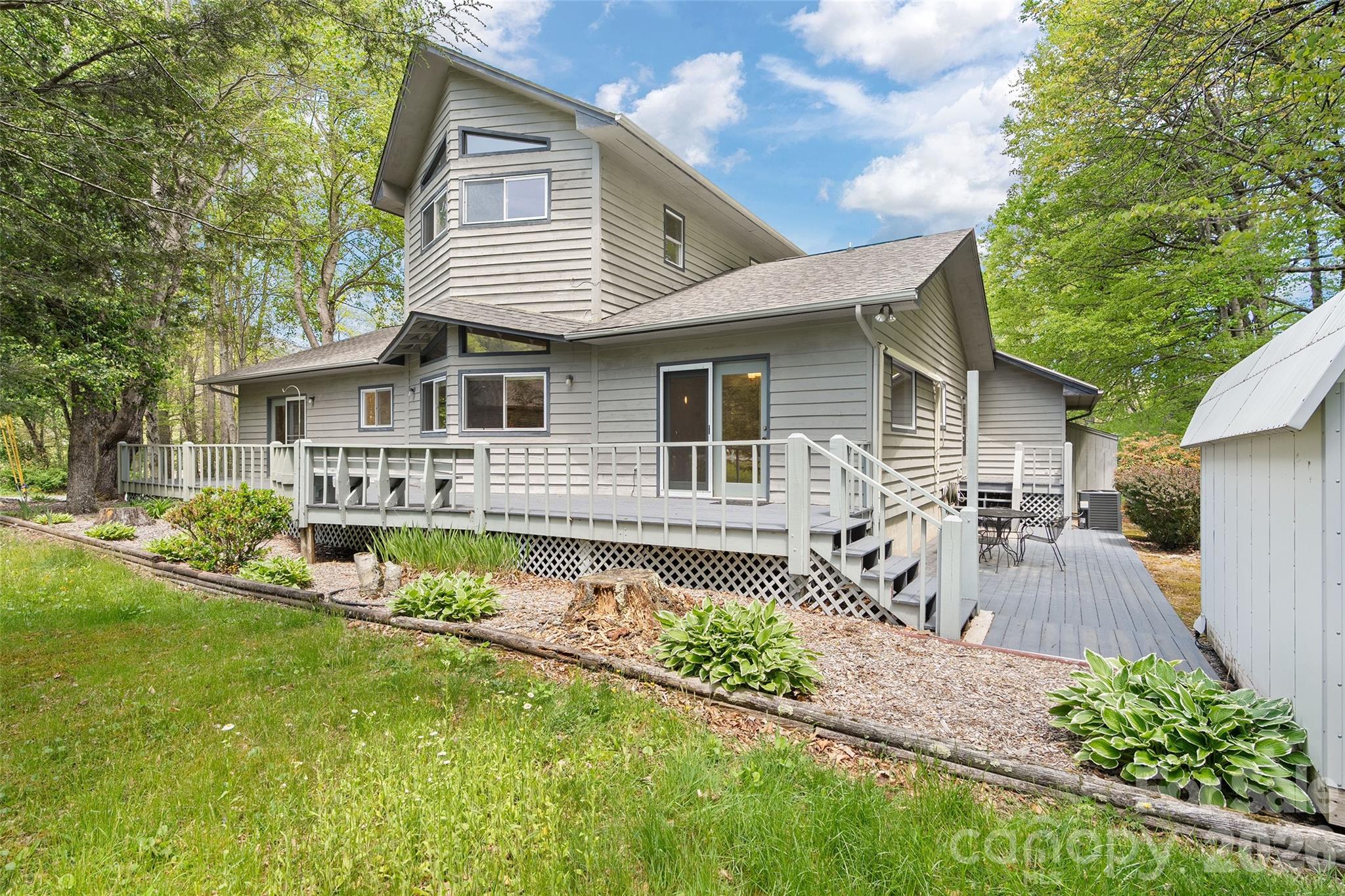 Meadow Creek Settlement - Residential