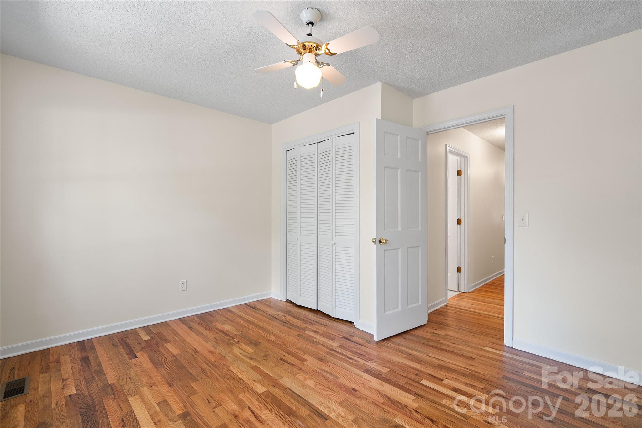 Meadow Creek Settlement - Residential