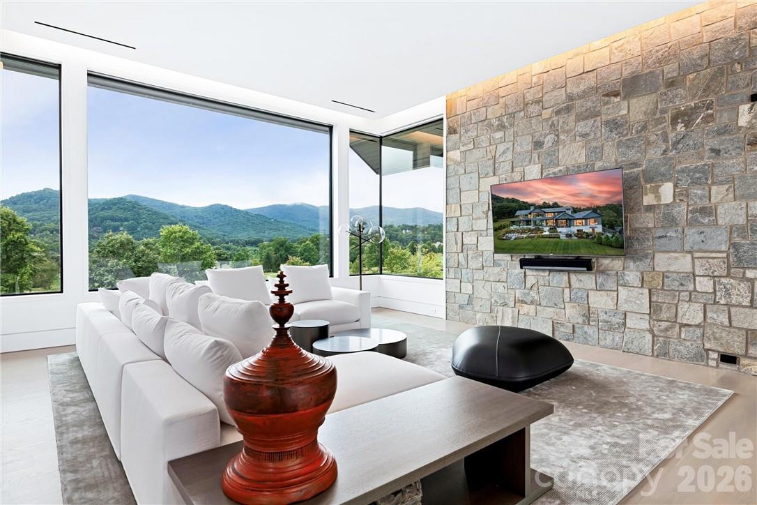 The Cliffs at Walnut Cove - Residential