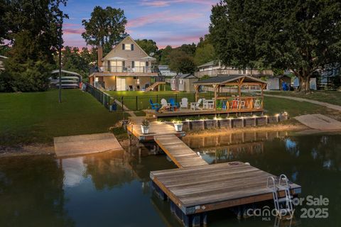 153 Bluewing Lane Mooresville NC 28117