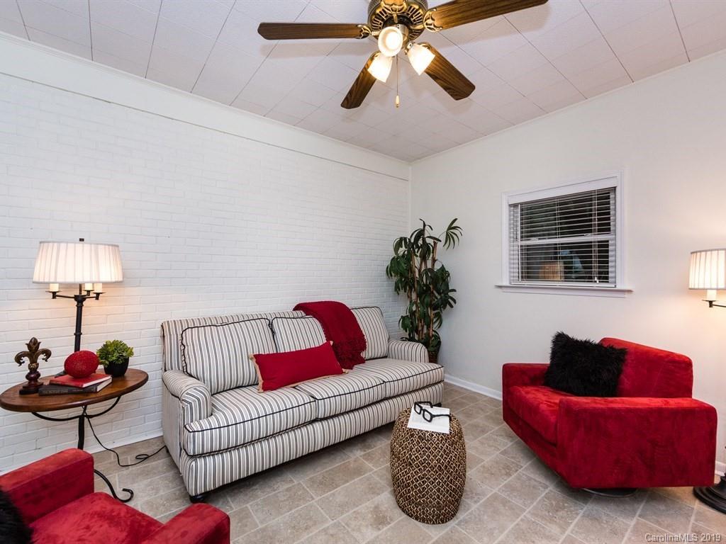 Cotswold - Residential Lease