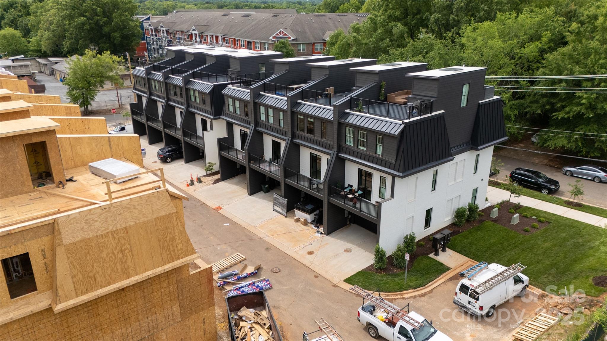 Elizabeth - Residential