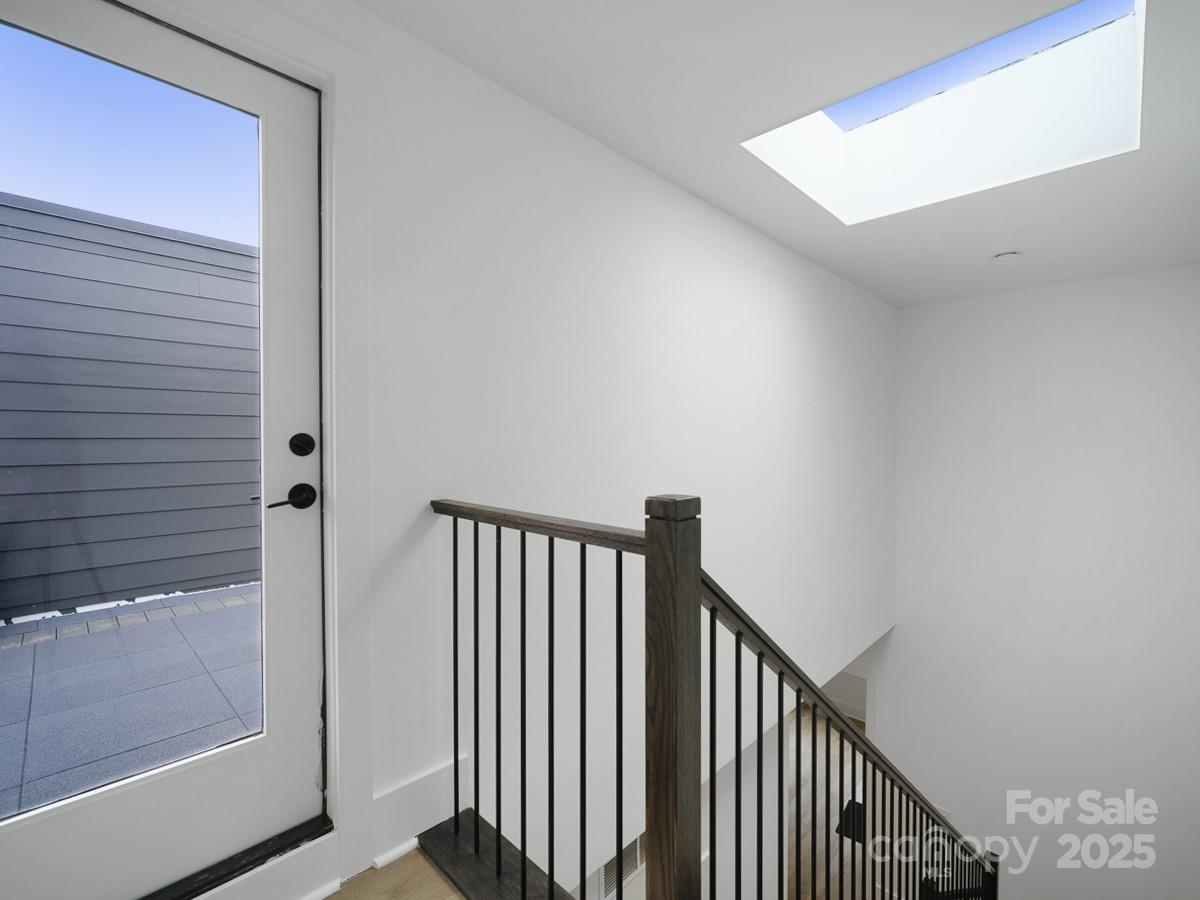 Elizabeth - Residential