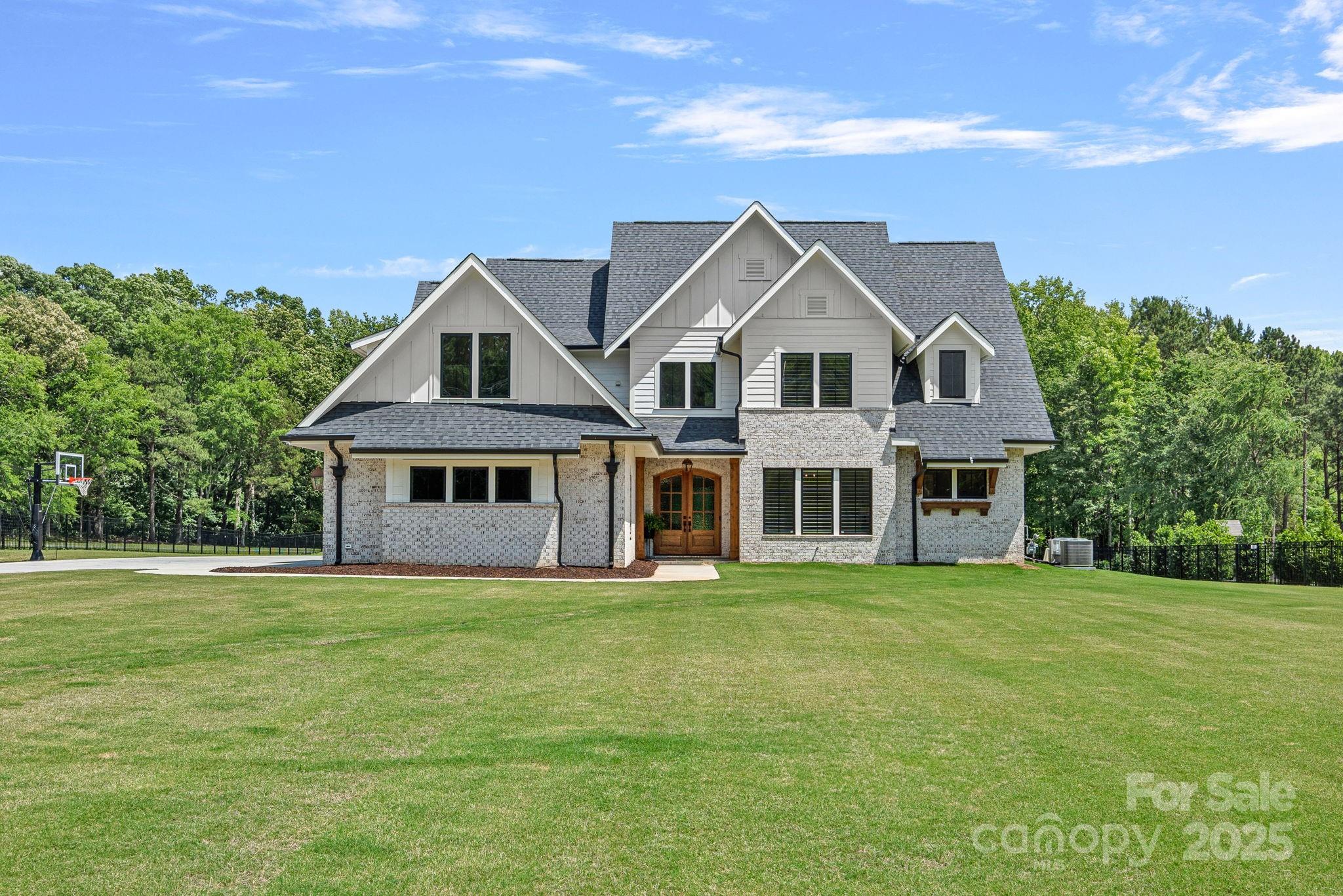 1405 Waxhaw Marvin Road