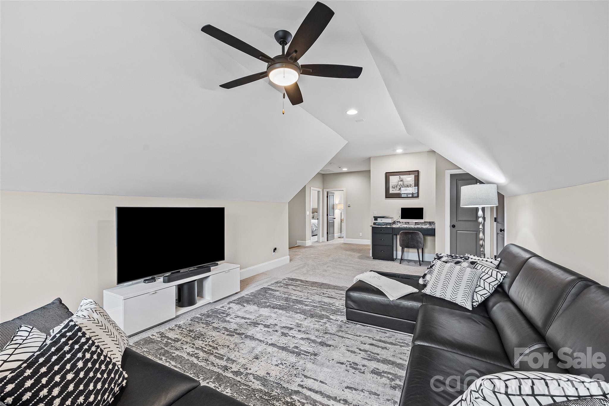 Harbor View - Residential