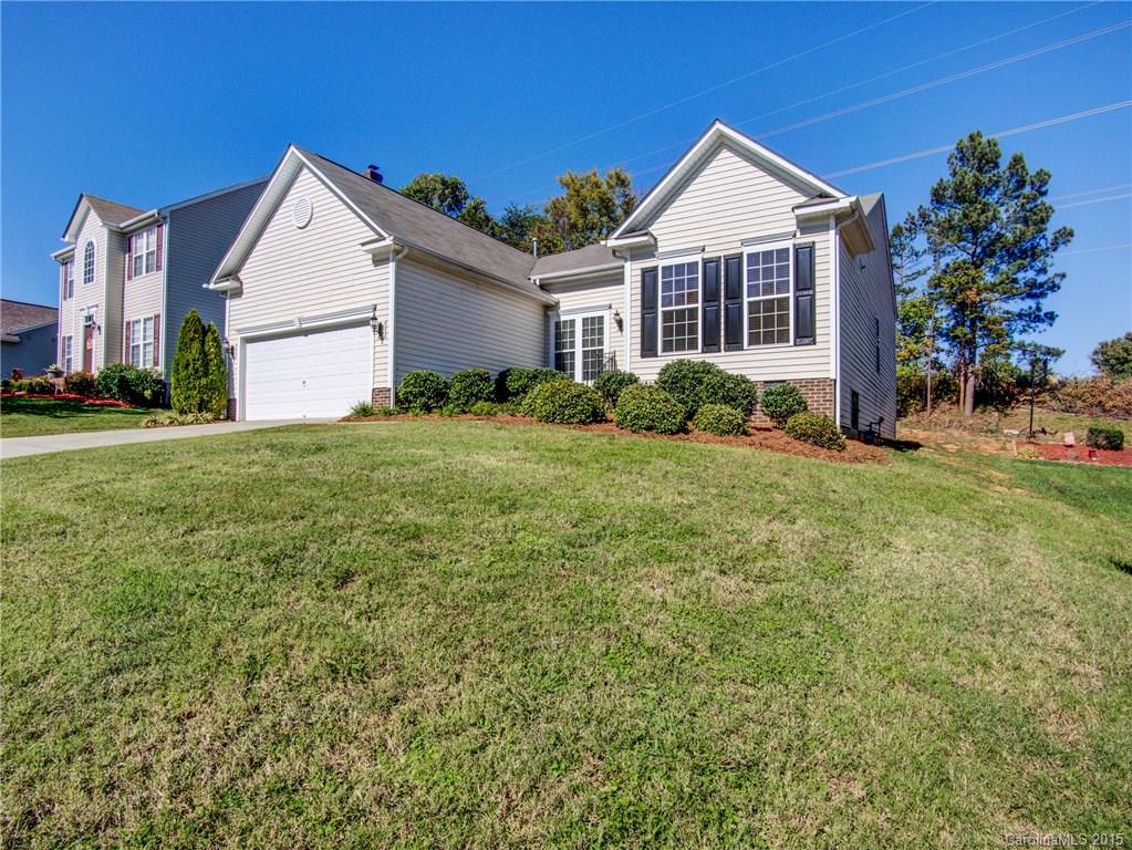 Autumn Cove at Lake Wylie - Residential